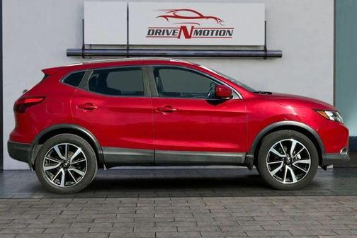2017 Nissan Rogue Sport SL