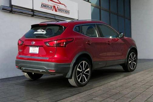 2017 Nissan Rogue Sport SL