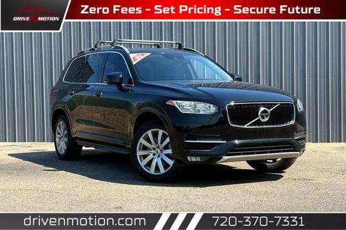 2016 Volvo XC90 T6 Momentum