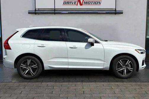 2018 Volvo XC60 T6 R-Design