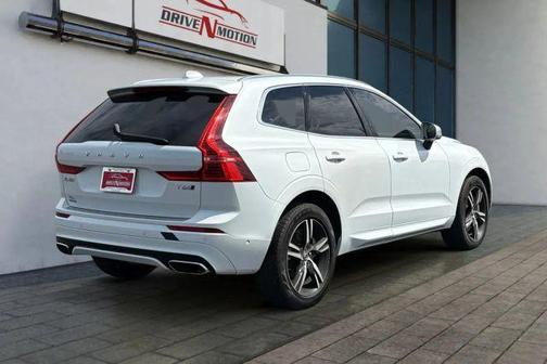 2018 Volvo XC60 T6 R-Design