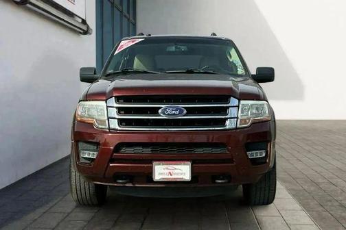 Red 2017 Ford Expedition XLT