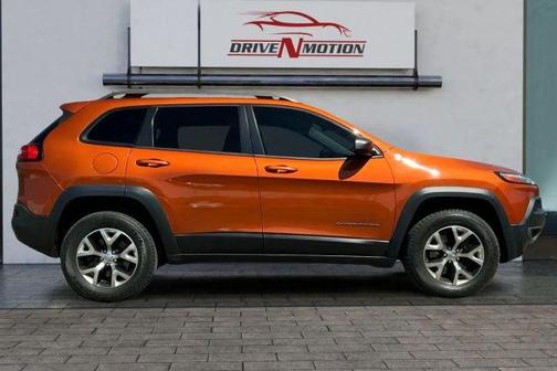 Orange 2014 Jeep Cherokee Trailhawk