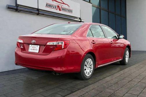 2014 Toyota Camry LE