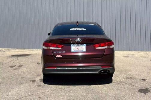 2018 Kia Optima LX