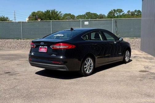 2019 Ford Fusion Hybrid SE