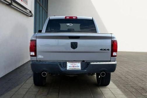 2021 RAM 1500 Classic SLT
