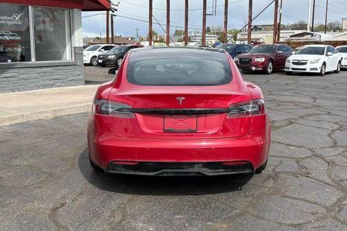 2022 Tesla Model S Base