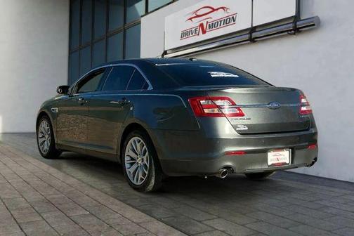 2019 Ford Taurus Limited