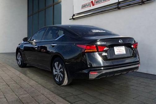 2022 Nissan Altima 2.5 S