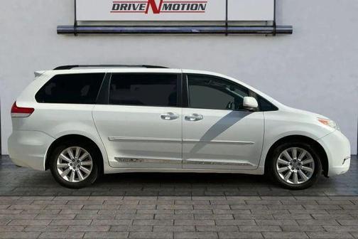 2012 Toyota Sienna Limited