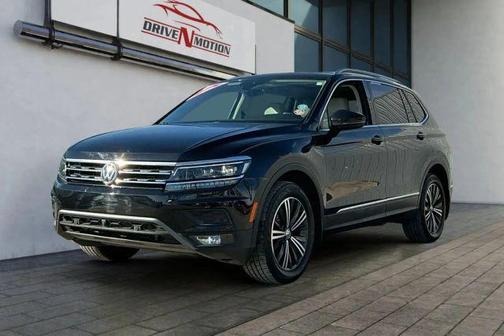 2018 Volkswagen Tiguan 2.0T SEL Premium