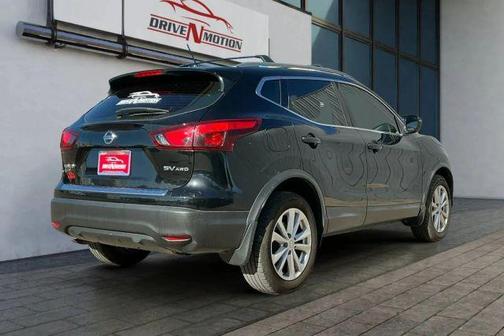 2018 Nissan Rogue Sport SV