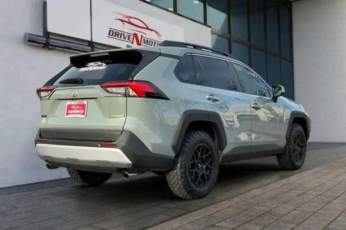 2020 Toyota RAV4 Adventure