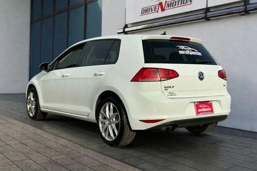2016 Volkswagen Golf TSI SE 4-Door