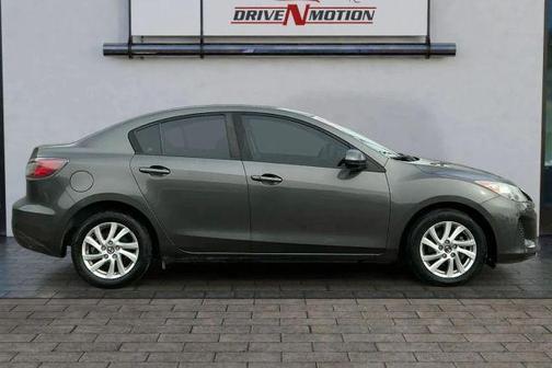 2013 Mazda Mazda3 i Touring