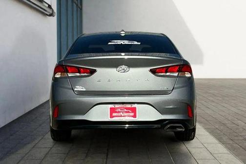 2018 Hyundai SONATA Limited