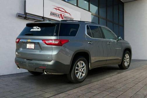2021 Chevrolet Traverse LT Cloth