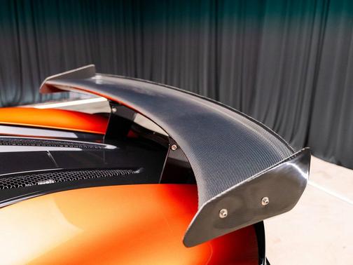 2018 McLaren 570S Base