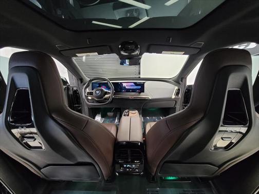2022 BMW iX xDrive50