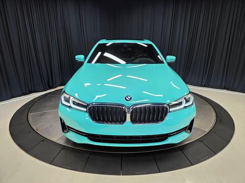 2023 BMW 530 i xDrive