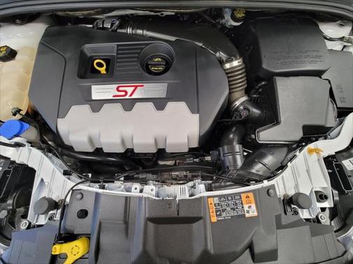 2016 Ford Focus ST ST