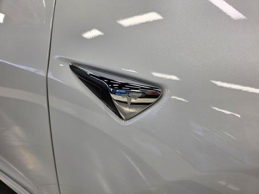 White 2019 Tesla Model 3 Standard Range Plus