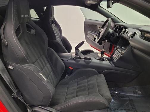 2018 Ford Shelby GT350 Base
