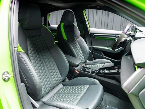 2023 Audi RS 3 TFSI quattro S tronic