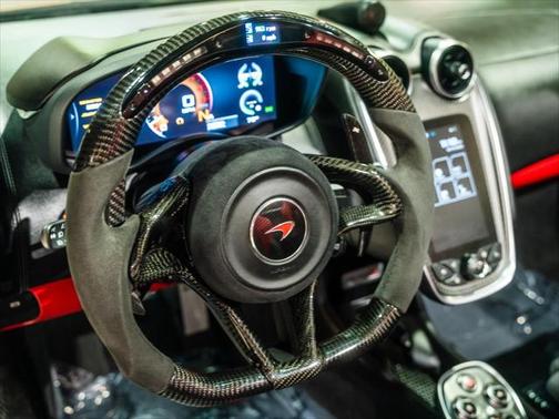2018 McLaren 570S Base