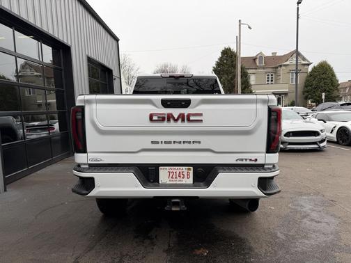 2024 GMC Sierra 2500 AT4