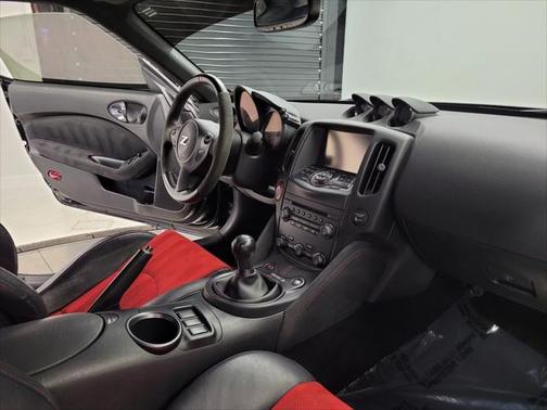 2015 Nissan 370Z NISMO Tech