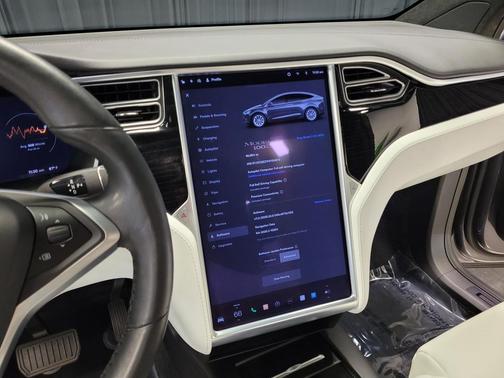 2017 Tesla Model X 100D