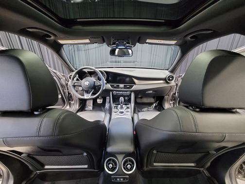 2021 Alfa Romeo Giulia Ti