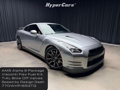 2012 Nissan GT-R Premium
