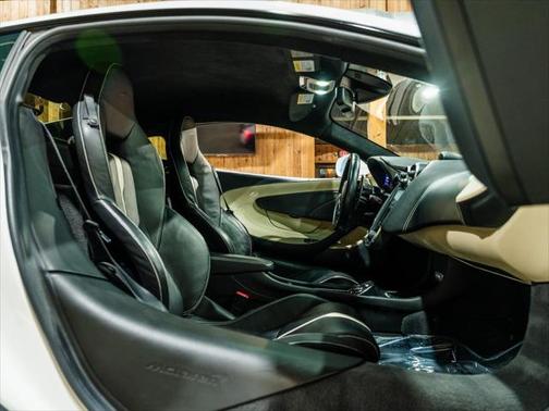 2016 McLaren 570S Coupe