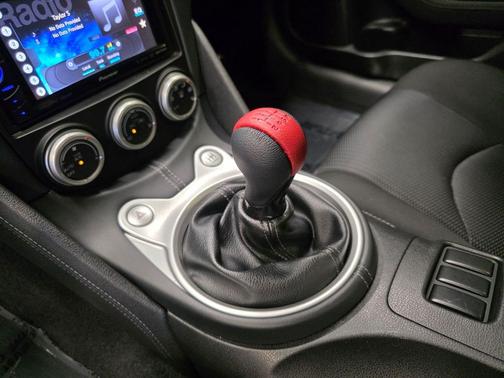 2011 Nissan 370Z Base