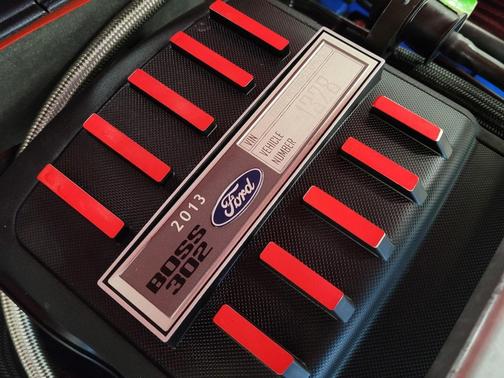 2013 Ford Mustang Boss 302