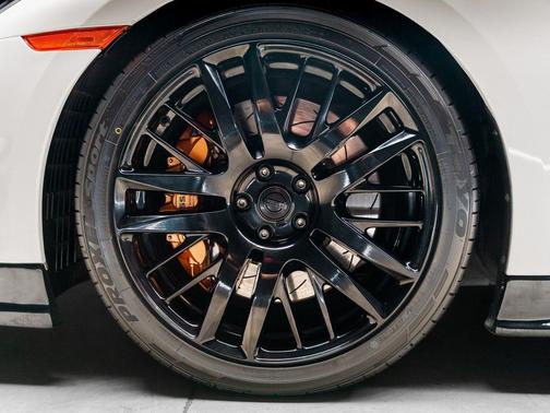 2013 Nissan GT-R Black Edition