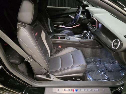 Black 2018 Chevrolet Camaro 2SS