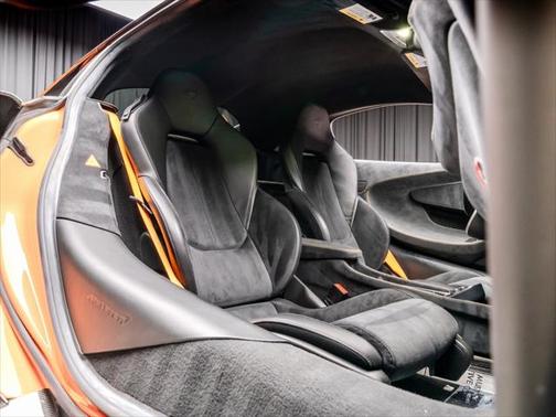 2019 McLaren 600LT Coupe