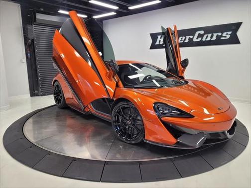 2017 McLaren 570S Base
