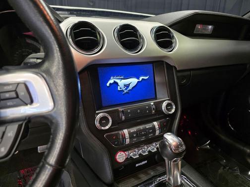 OXFORD WHITE 2016 Ford Mustang GT Premium