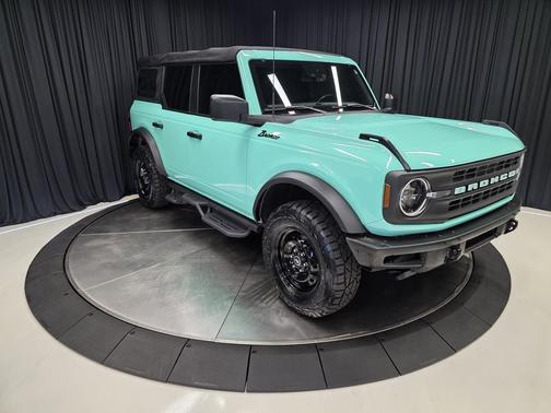 2021 Ford Bronco Black Diamond