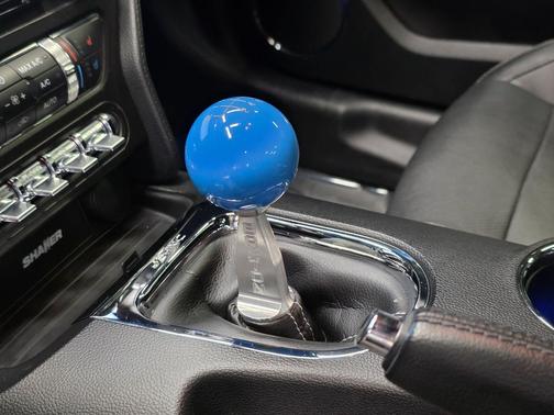 Grabber Blue 2017 Ford Mustang GT Premium