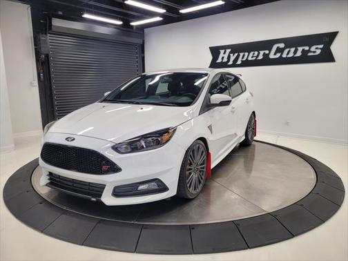 2018 Ford Focus ST
