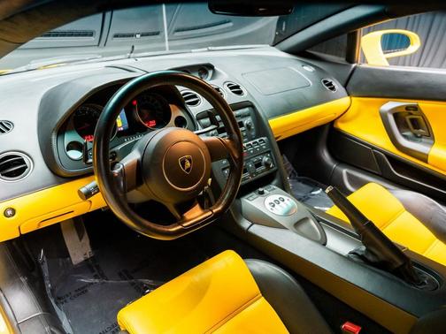 2005 Lamborghini Gallardo Base