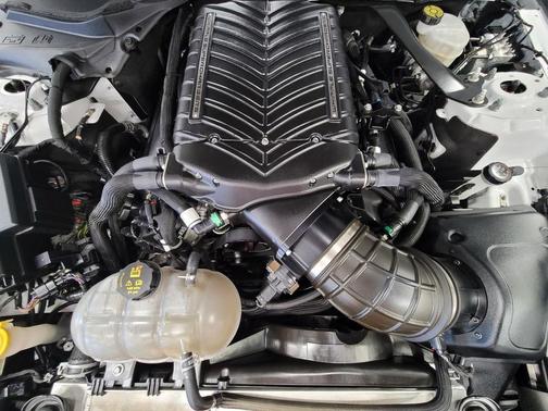 2018 Ford Shelby GT350 Base