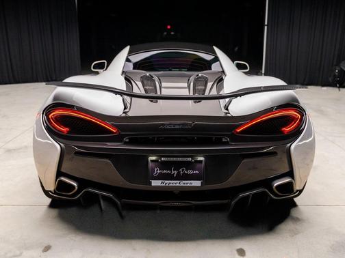 2016 McLaren 570S Coupe