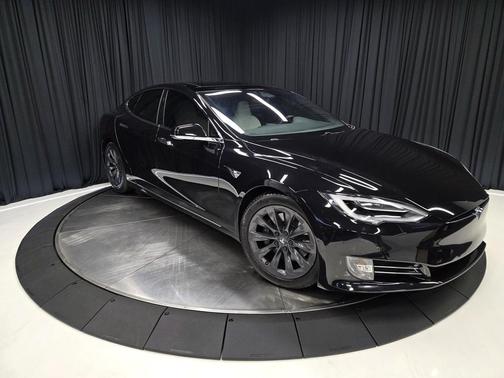 2018 Tesla Model S 75D